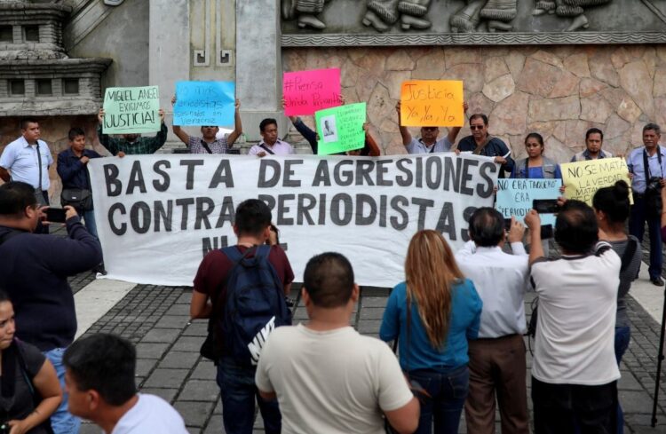 19-04-2019 Periodistas
SOCIEDAD CENTROAMÉRICA MÉXICO
TWITTER